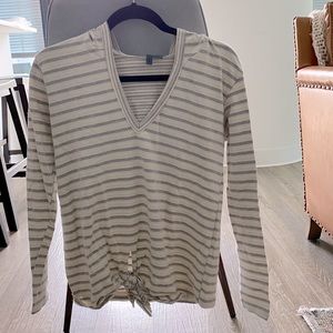 Perfect summer/pool hoodie. brand new NEVER WORN!